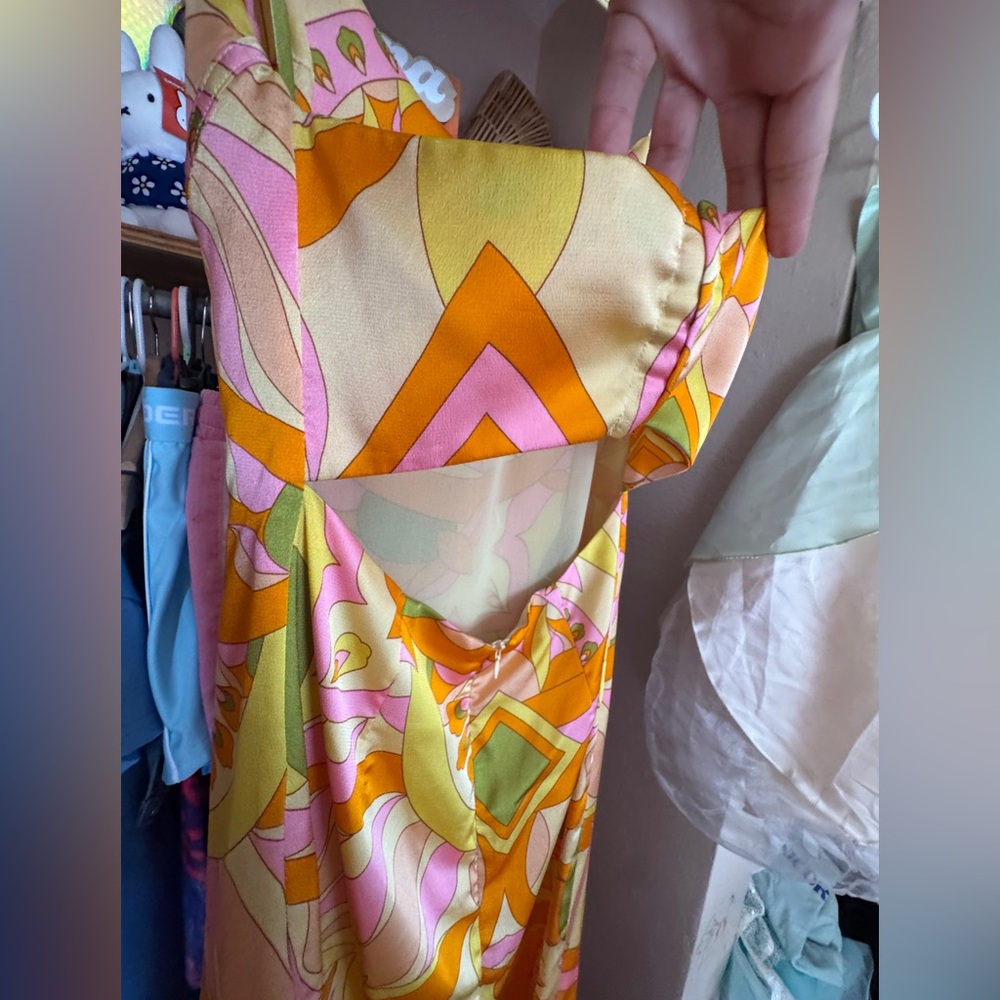 Papermoon Psychedelic Color Patterned Midi Dress with Slit and Bandeau Style Top - Picture 5 of 9